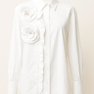 Camisa Blanca con Detalles Florales en Relieve