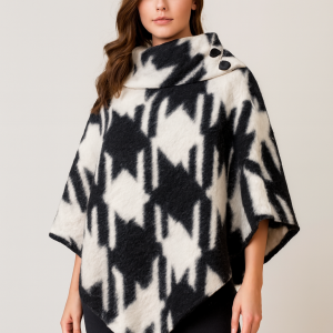 Poncho de lana con diseño geométrico
