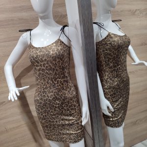 Vestido de lentejuelas dorado y negro